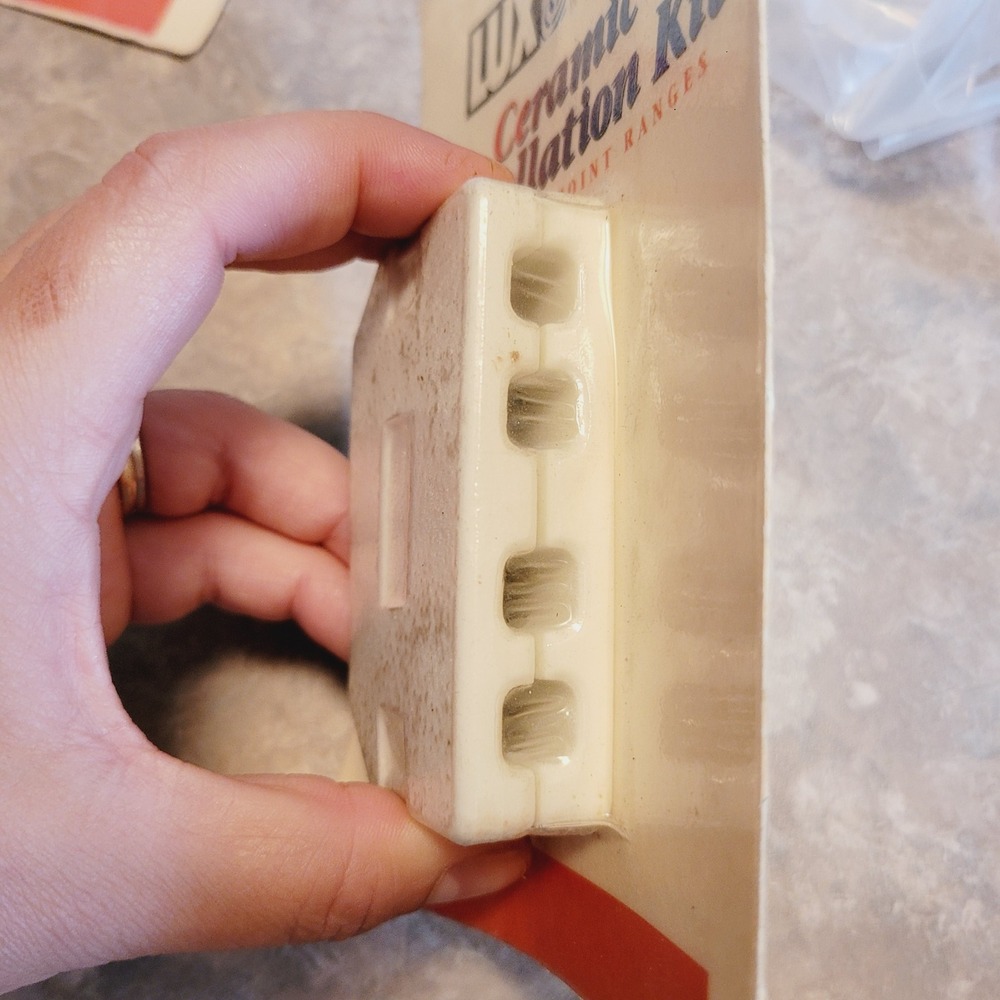 2 NIB‎ LUX Ceramic Installation Kit For GE & Hotpoint Ranges RTA6-2000 Universal - Picture 3 of 3